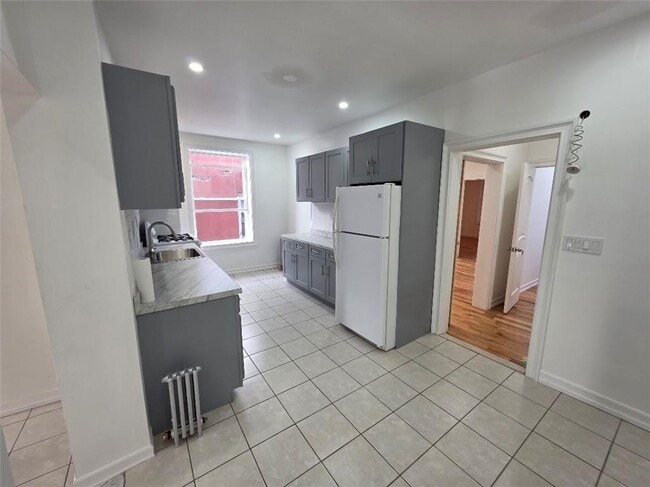 Photo - 292 Grafton St Unit 2