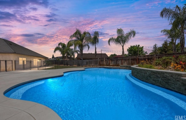Photo - $500 Move-In Special! Furnished 4-Bed Home...
