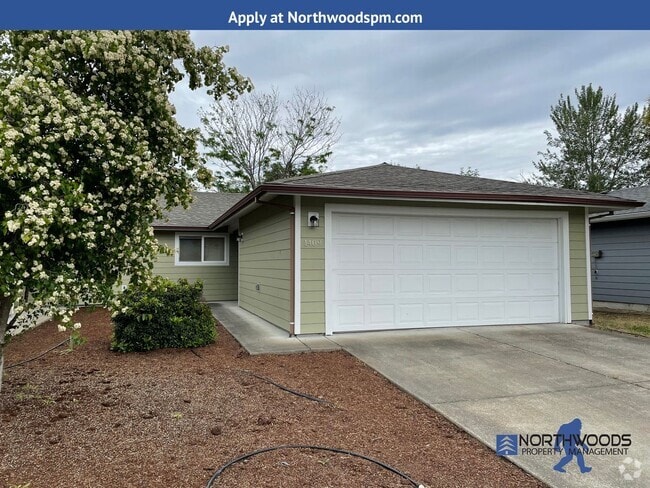 Building Photo - Very Nice 2 Bedroom 1 Bath Duplex in Grant... Rental