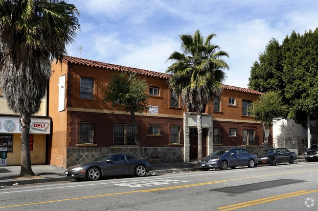 Building Photo - 521 N Avalon Blvd Rental