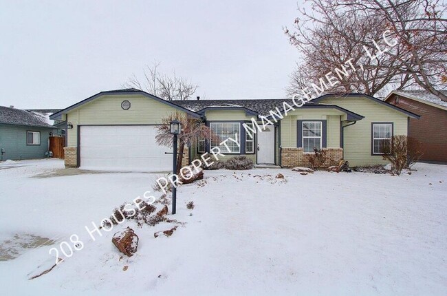 Single- Level Home w/Mature Landscaping - Single- Level Home w/Mature Landscaping