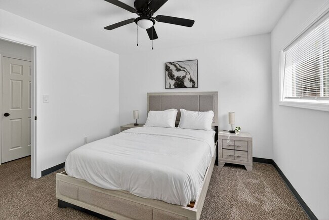 Photo - 5271 W Fayetteville Rd Unidad SI FL2-ID1613355P
