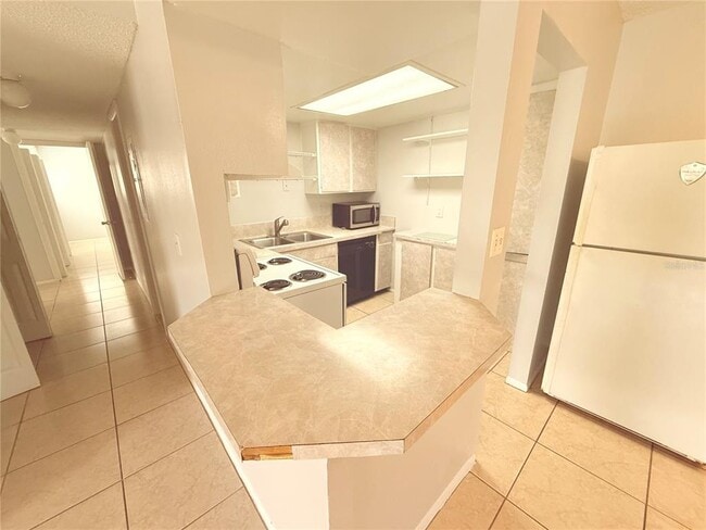 Photo - 910 Lake Destiny Rd Unit E