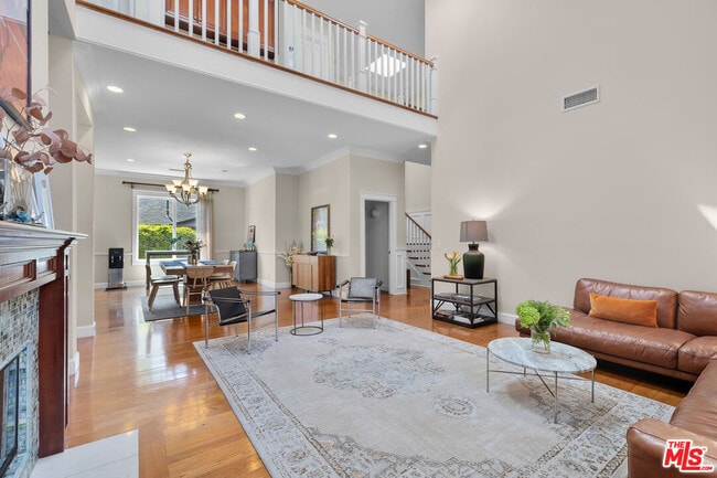 Photo - 1712 Curtis Ave