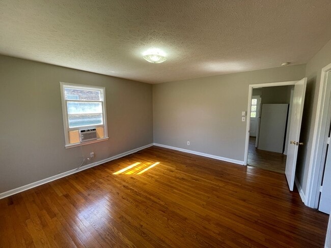 Photo - SHJ297-605 Lark Drive Unit 605 Lark Drive