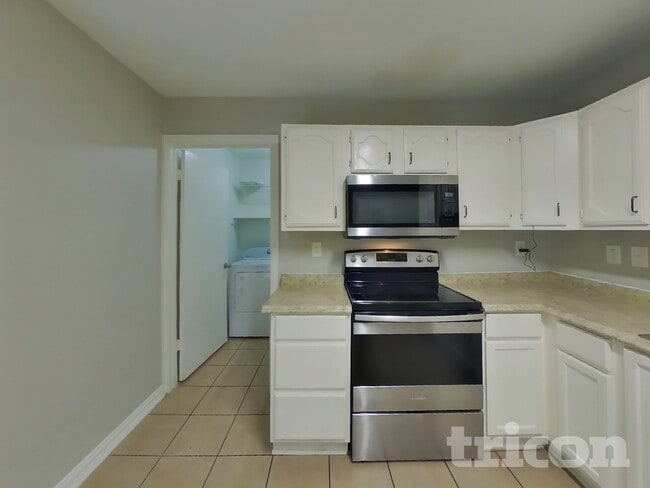 Photo - 405 Magnolia Dr