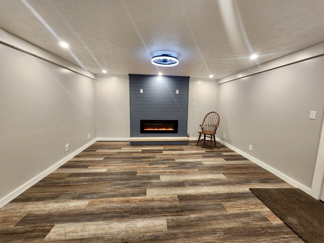 Photo - 1126 Walnut St Unidad 101