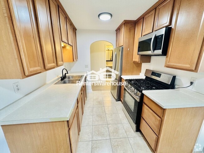 Building Photo - 7330 York Ave S Rental