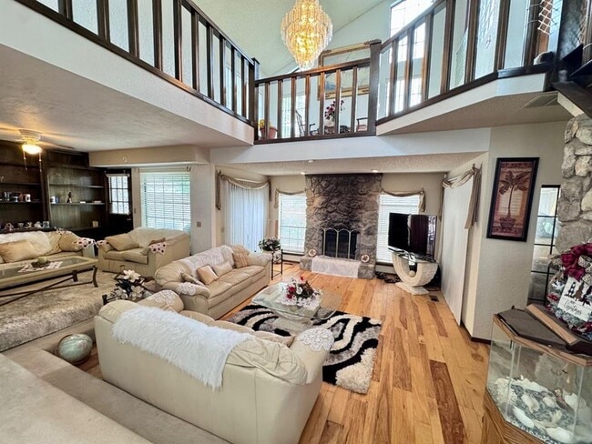 Photo - 2825 Tealwood Dr