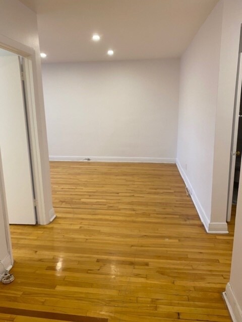 Photo - 4930 Edouard Montpetit Blvd Unit 11