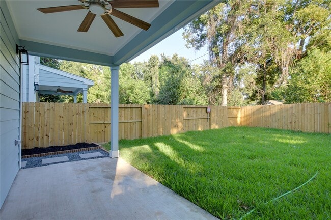 Photo - 957 Ringold St