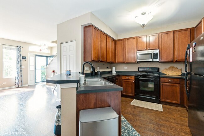 Photo - 1808 Powers Rd