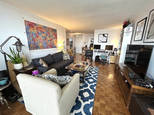 Photo - 19 Winchester St Condo Unit 710