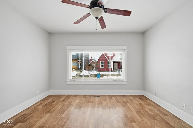 Photo - 717 Parkway Ave