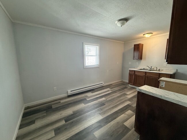 2013 W Miller St
