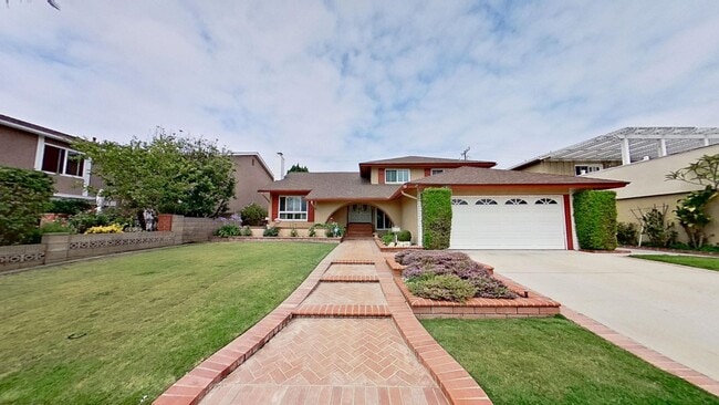 Photo - 16401 Redlands Ln House