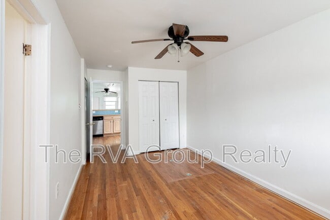 Photo - 2408 W Cary St Unit B