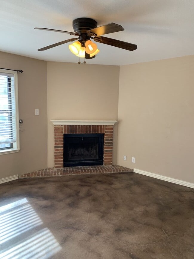 Photo - 716 W Mulberry St Unit 716 W. Mulberry  14