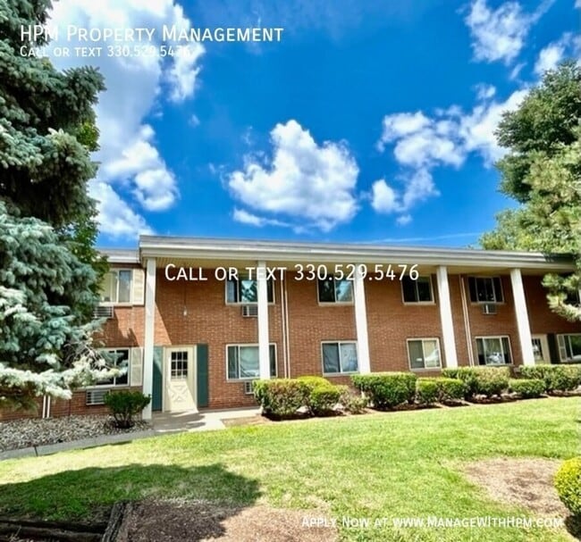 Building Photo - 20604 Lorain Rd Unit C4 Rental