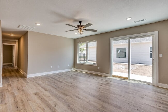 Photo - Edgewater Villas-Molly Plan