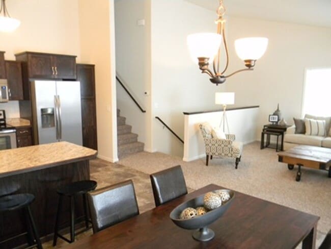 Photo - 3 bedroom Twin home