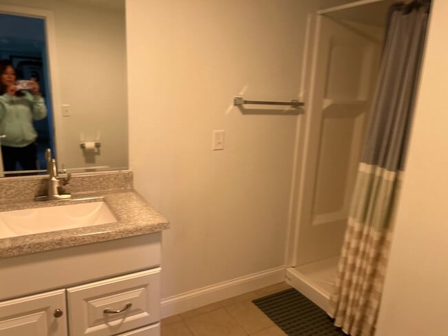 Photo - 335 Old River Rd Unit Condo Lincoln