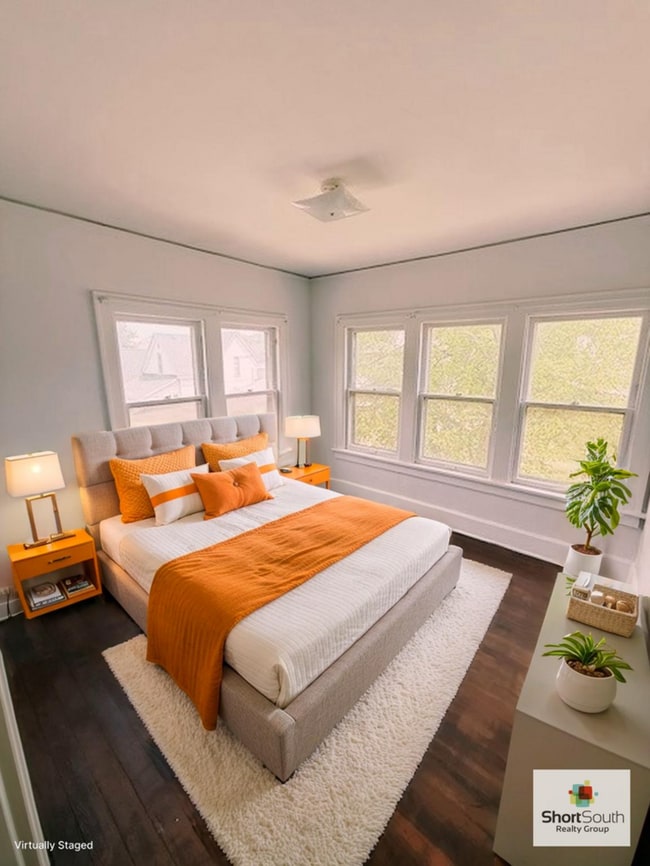 Photo - Updated 3 bed 1.5 bath townhome in Muskegon
