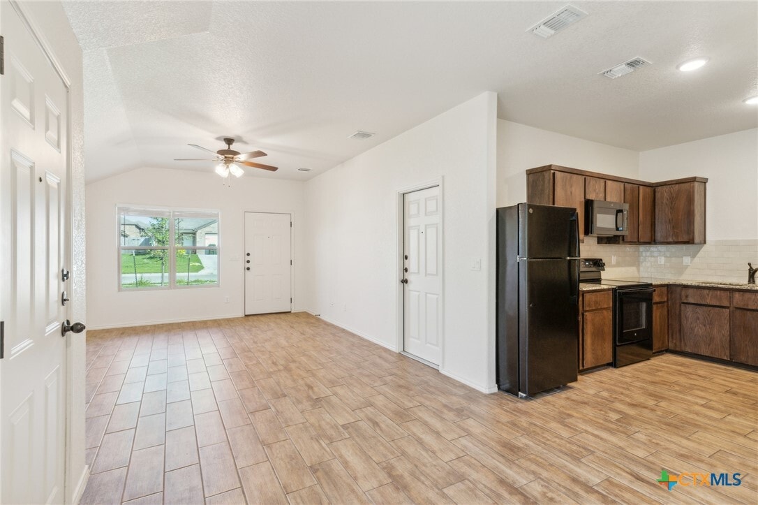 Photo - 2416 Alterman Dr