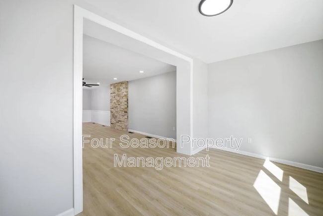 Photo - 837 Virginia Ave