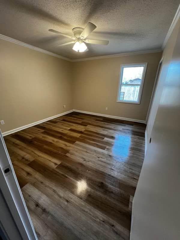 Photo - 6310 Green Acres Ln