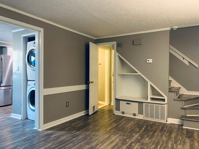 Photo - Downtown Condo with Water Views! 2BR/1.5BA...