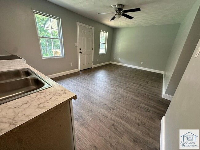 Photo - 1110 Drewry Rd