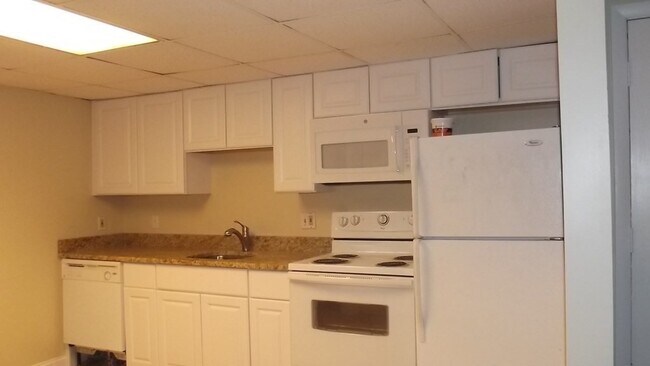 Photo - 11 Shadowbrook Ln Unit 32