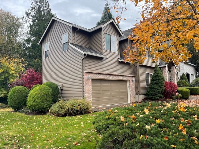 Photo - Grand 5+ Bedroom Home in Desirable Garden Home- Raleigh Hills Location with 2800 Sq Ft!