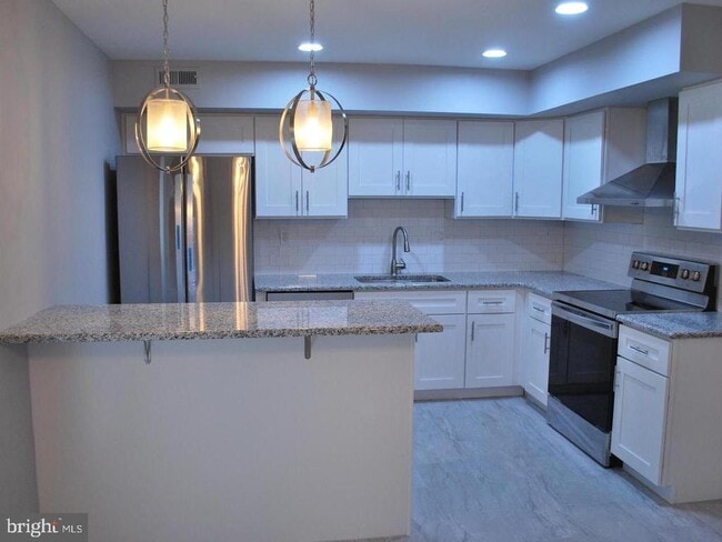 Photo - 3408 Stafford Pl