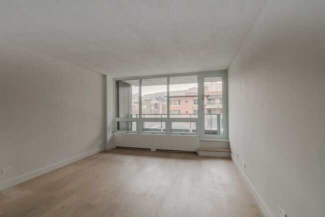 Photo - 1975 Maisonneuve Blvd W Unité 1008