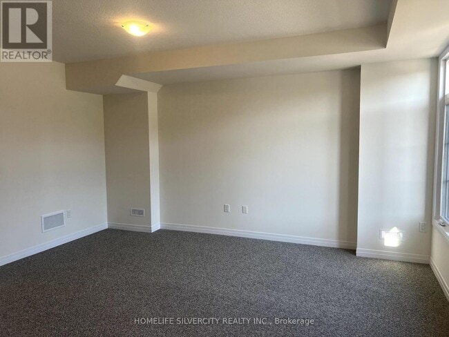 Photo - 400 Newman Dr