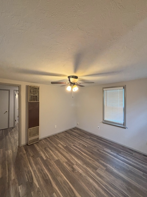 Photo - 312 W Oakland St