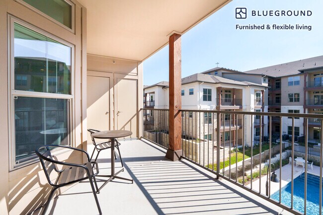 Photo - 1501 W Howard Ln Unidad FL5-ID362