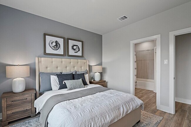 Photo - 21106 Bella Coral Dr