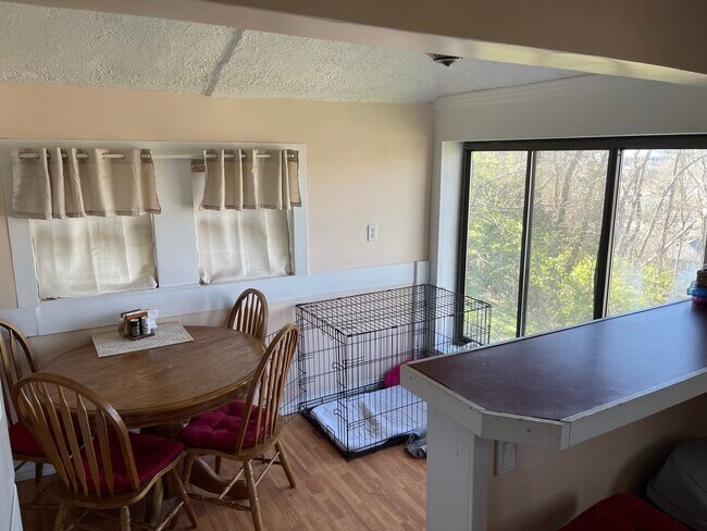 Photo - 133 W Washington St