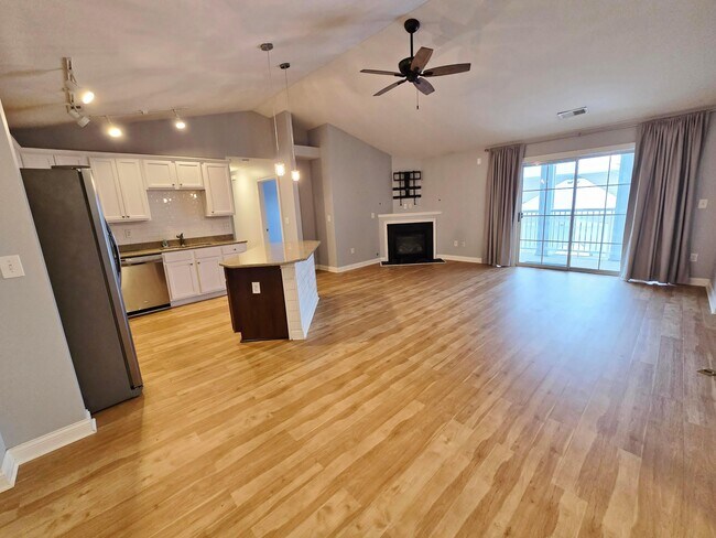 Photo - 4201 Bradhurst Dr Unidad 17-420