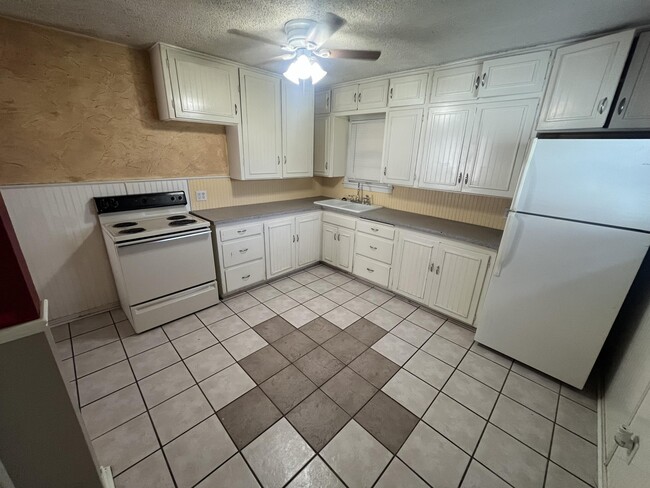 Photo - 2606 39th St