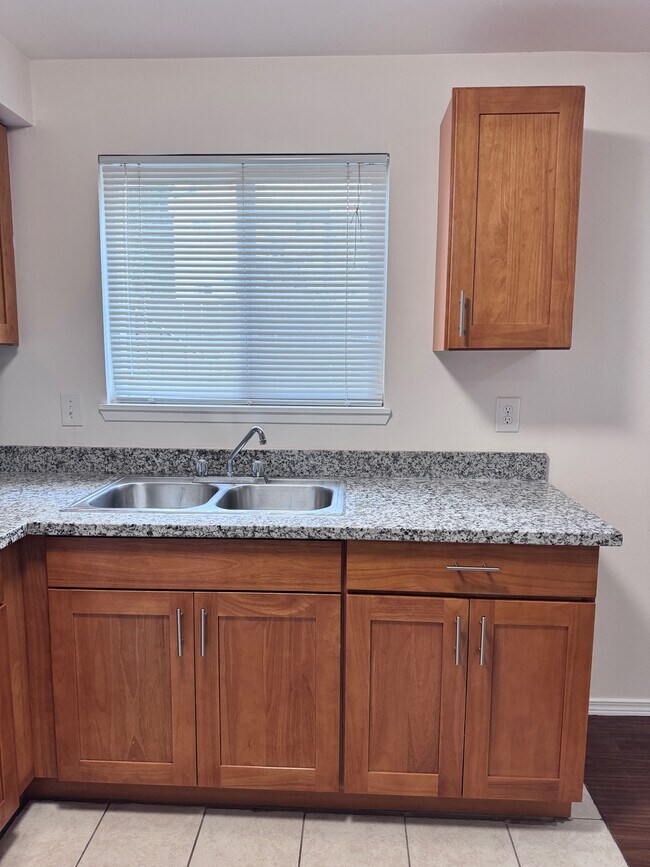 Photo - 3046 NE 143rd St Unit 4