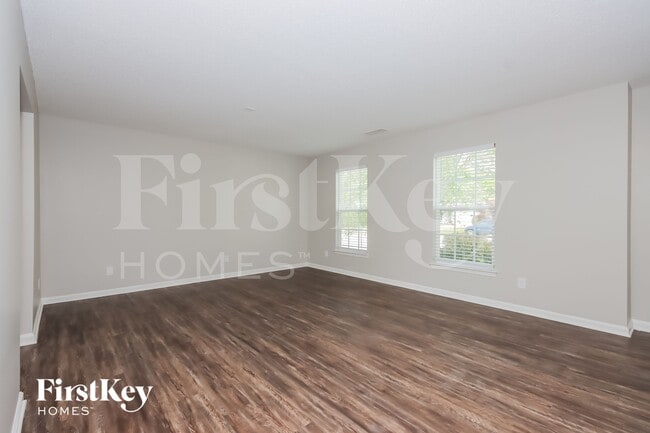 Photo - 145 Golden Valley Dr