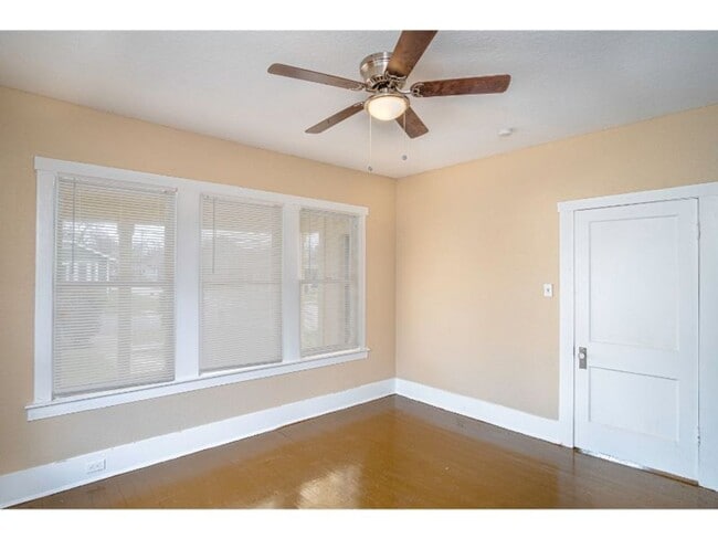 Photo - Nice 3 BR Rental Near Downtown