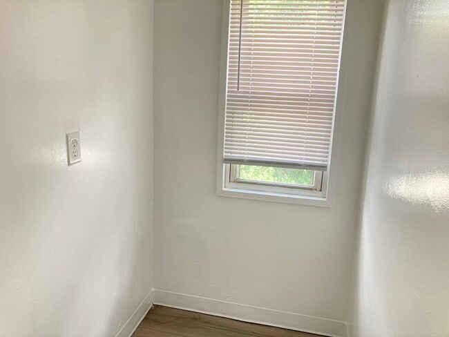 6 Garden St Unidad Second Floor