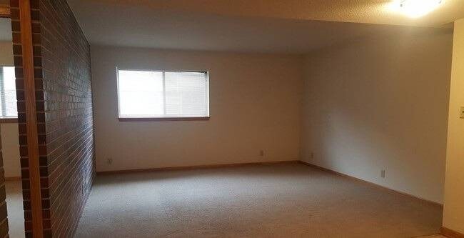 Photo - 1825-1829 College Heights Road