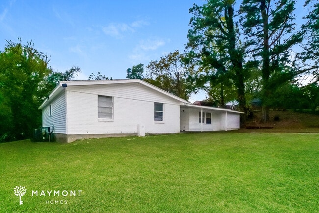 Building Photo - 3701 Kipling Ave