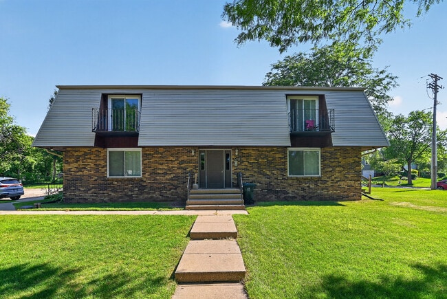 Photo - 5110 Pebblebrook Dr Unit 3